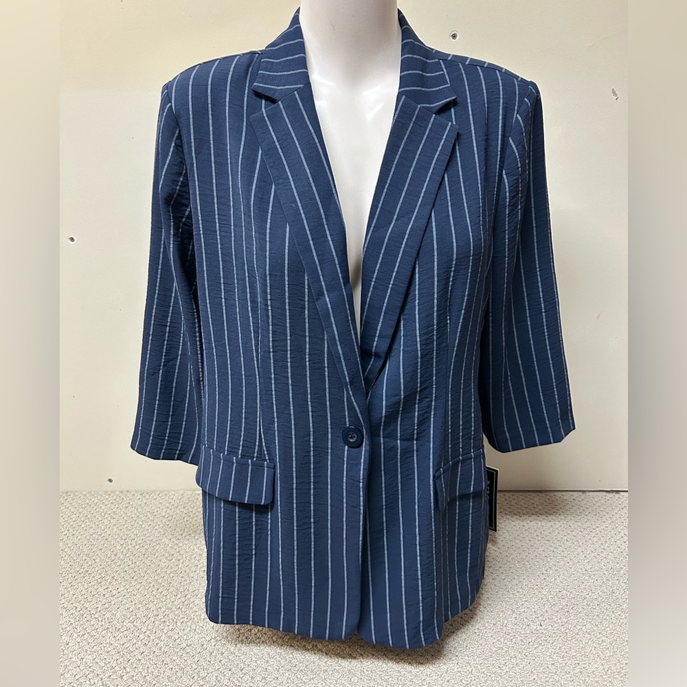 2/$30⚡️- BLAZER | Women’s NWT New York Clothing Co. Blazer size large